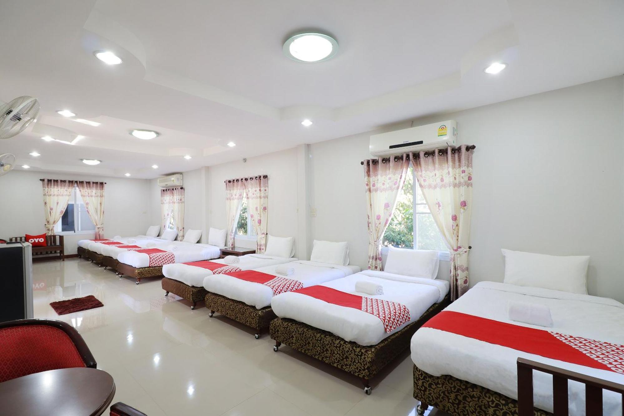 Oyo 553 Kongsup Resort Lamphun Exteriör bild